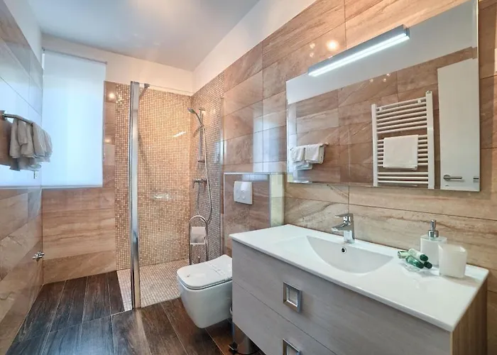 In Pula With Swimming Pool Villa Pula